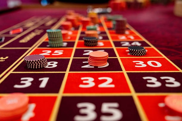 shanghai pool Hot Pot live dealer table streaming on mobile